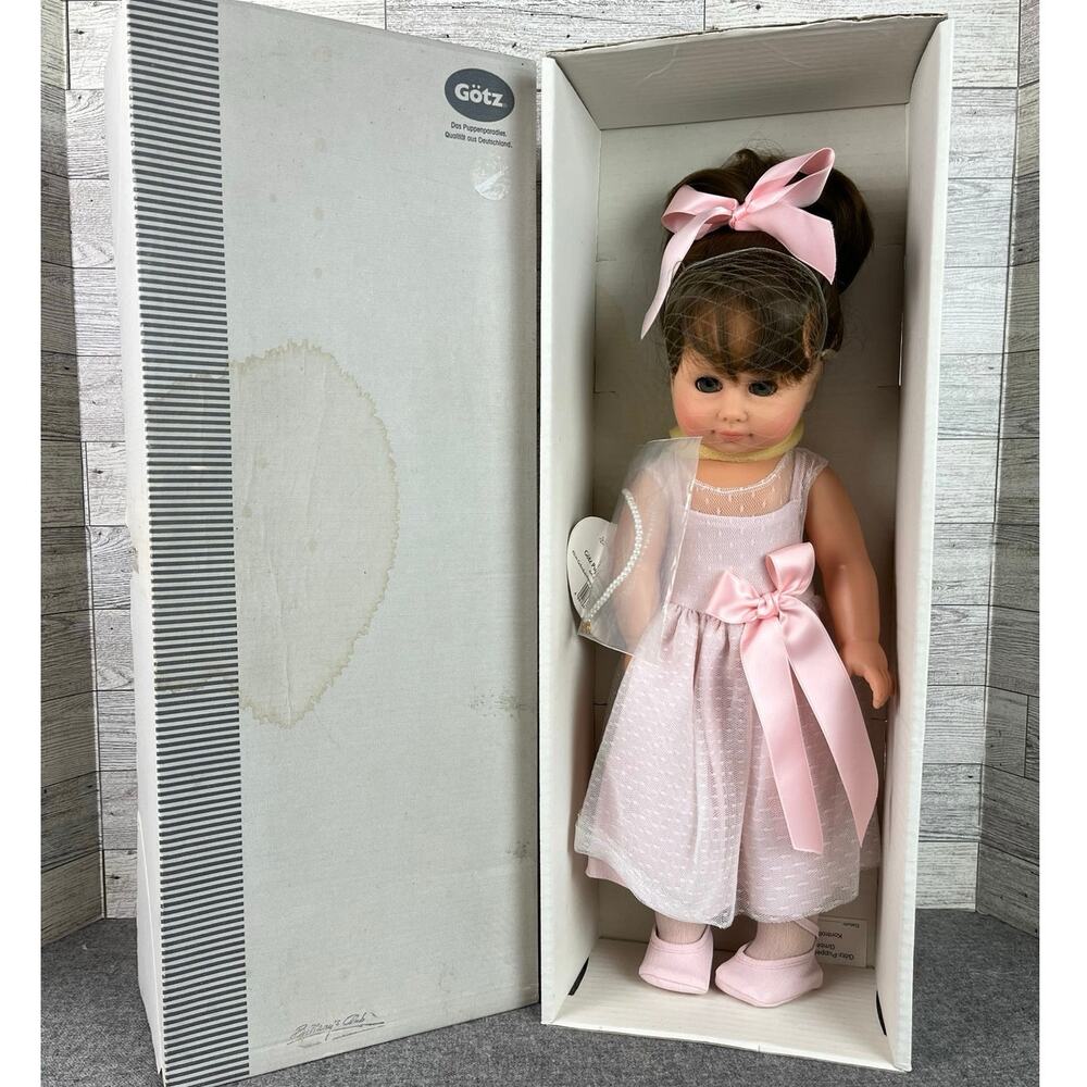 NEW GOTZ MALLORY Classics Boutique Smithsonian Ballerina Doll 17” Model 67132